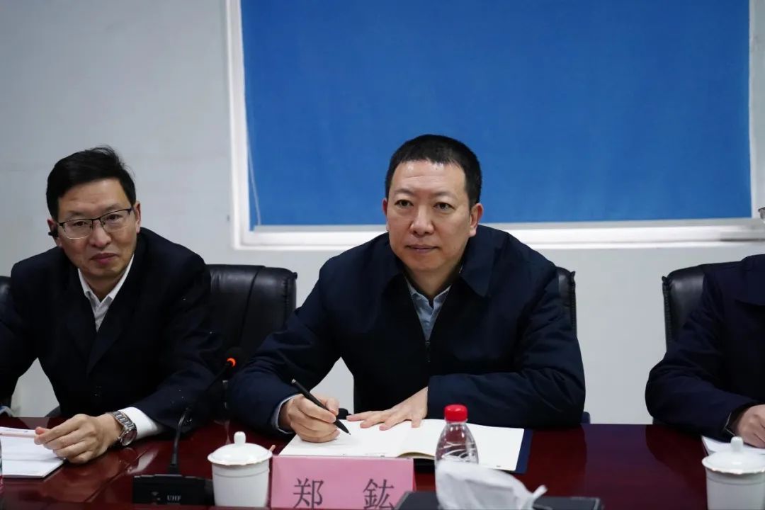 四川省司法廳領導調(diào)研藍海，并召開中小企業(yè)權(quán)益保障座談會(圖3)